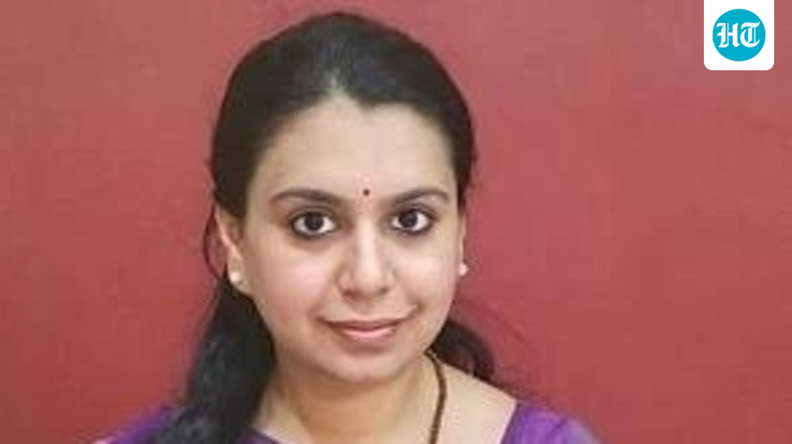 Former IAS Officer Launches Party Bid for 2027 UP Assembly Elections