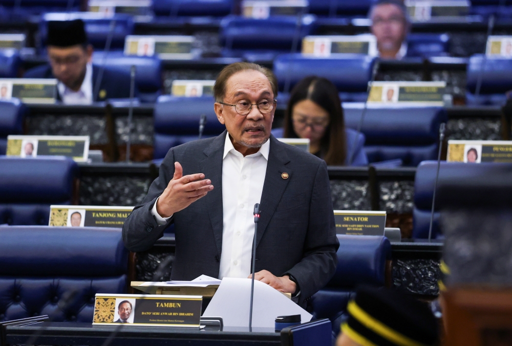 Anwar Nyatakan Kerajaan Tidak Perintahkan Tangguh atau Henti Siasatan Felda
