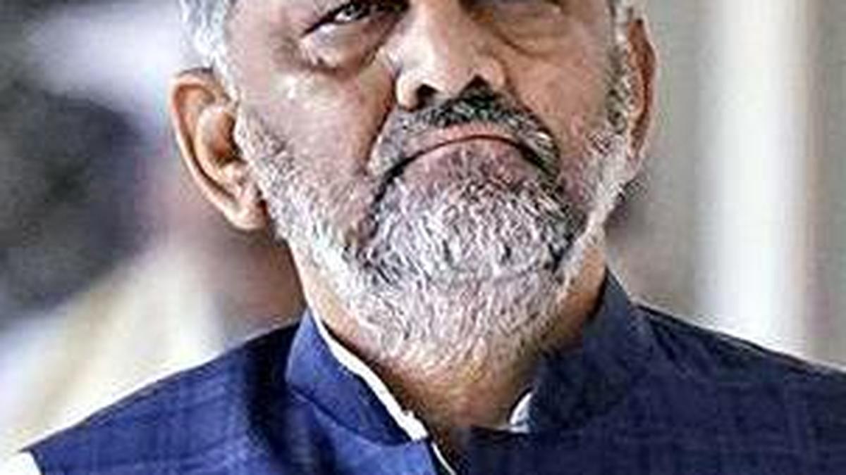 Karnataka CM seeks Modi meet on sugarcane crisis, drought relief