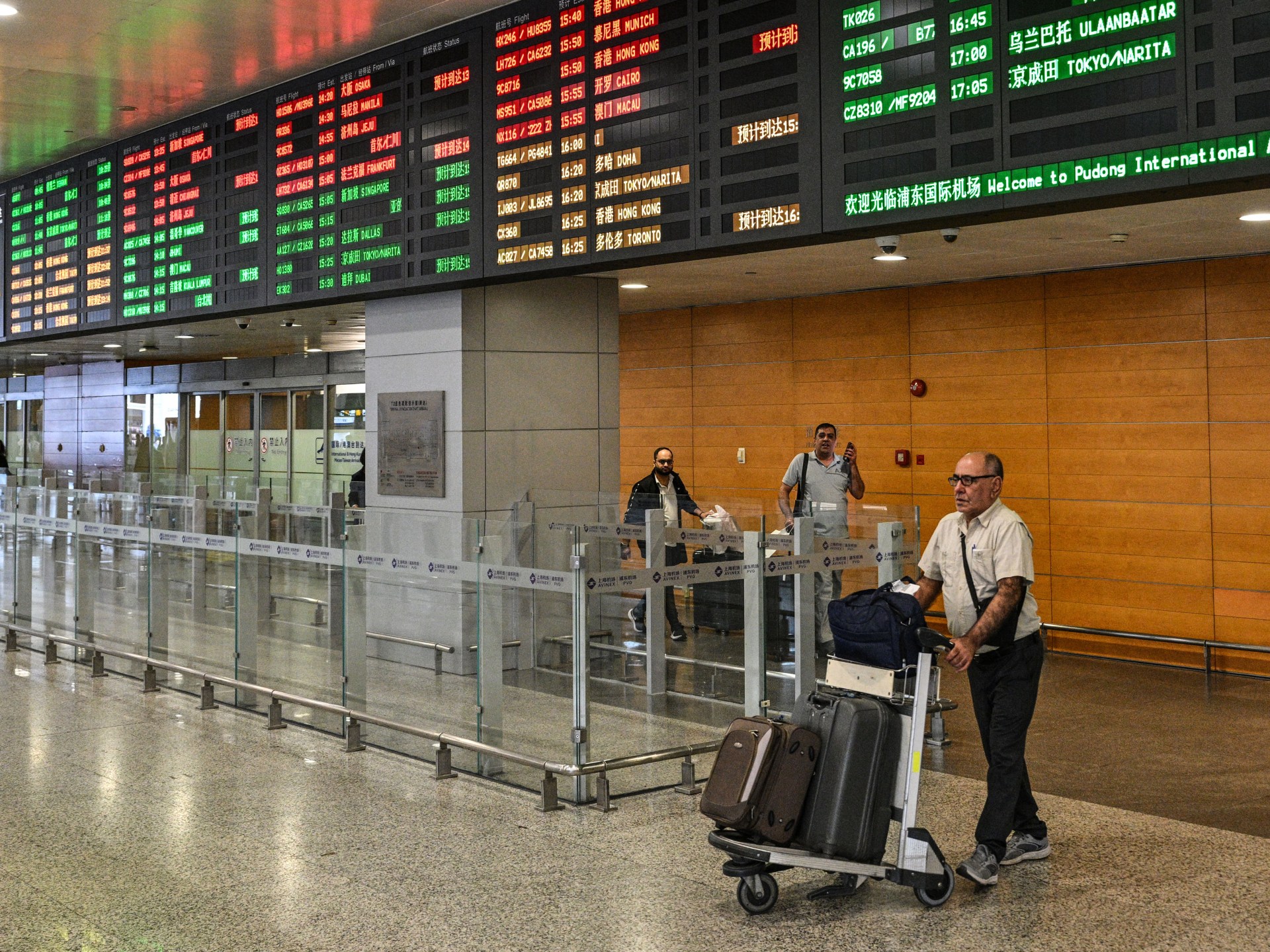 Iraq-Iran air corridor reopens as Tehran challenges US sanctions regime