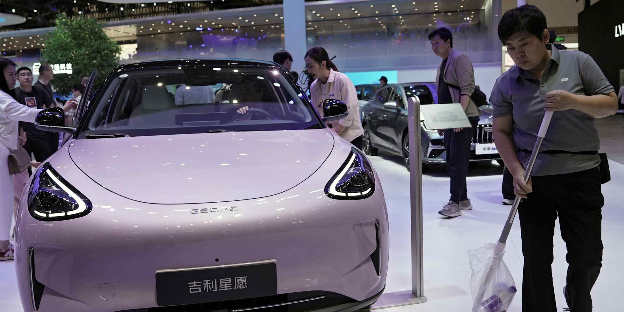 Chinese automaker Geely to enter Canadian market with new vehicle lineup