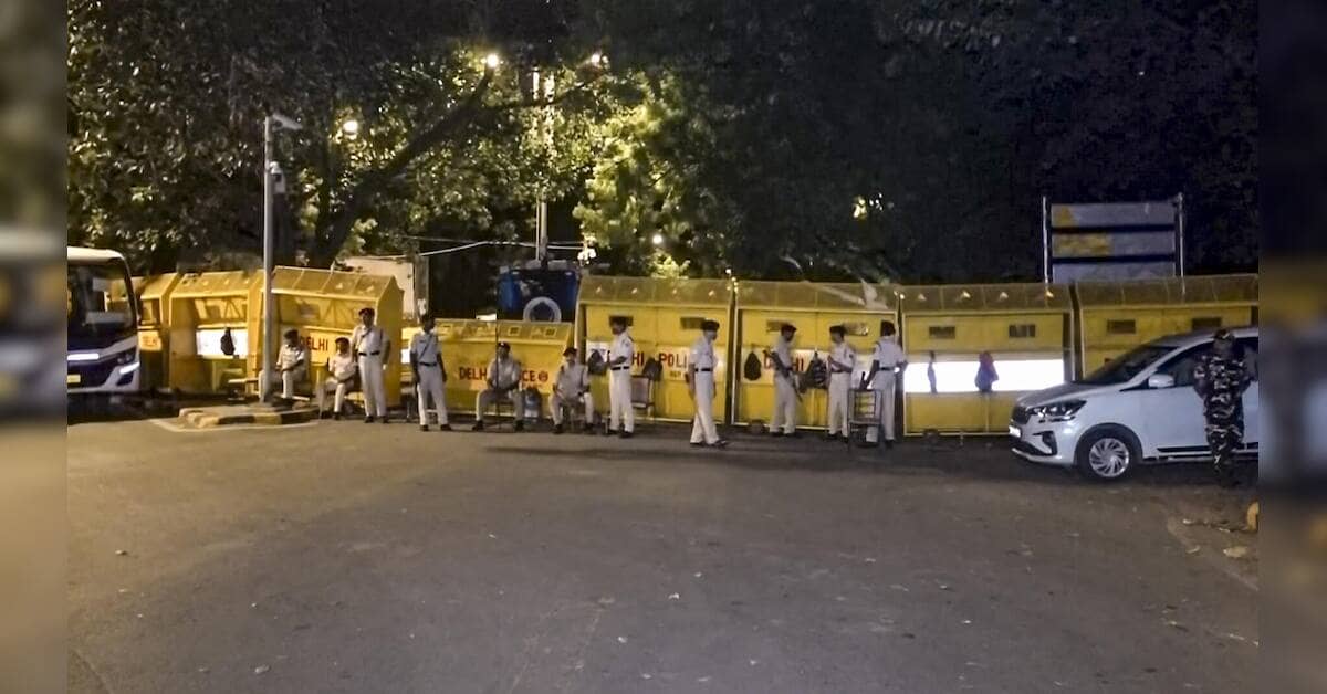 Delhi Police orders removal of 11 social media posts on protest coverage
