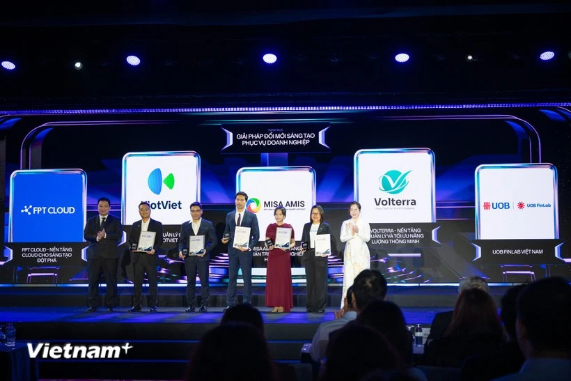 Vietnam honours innovation leaders at expanded 2026 awards ceremony