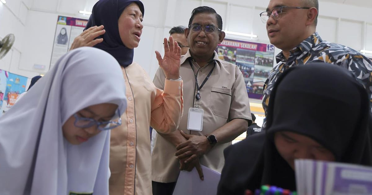Resolve one-third formula before expanding seats, minister urges