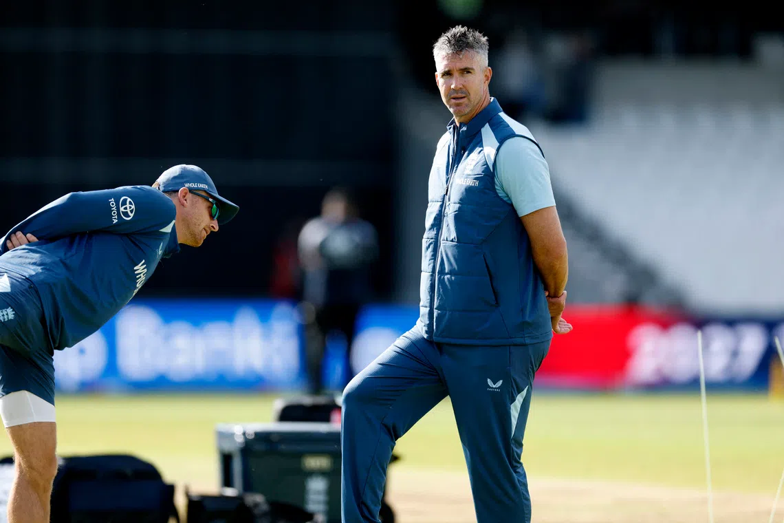 Pietersen in talks with Fleming over England Ashes preparations