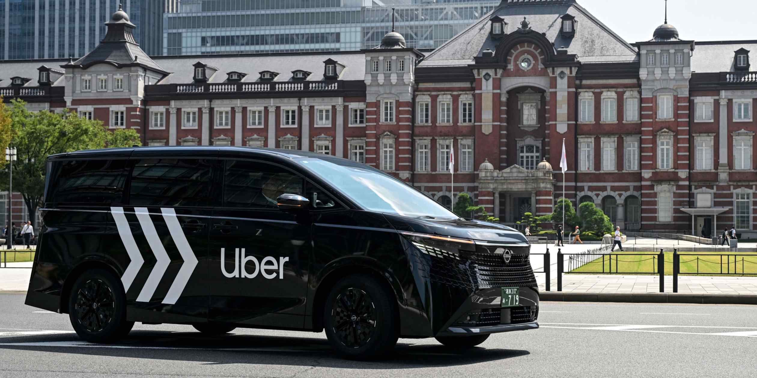 Uber expands Japan operations with Nissan Elgrand vehicle partnership
