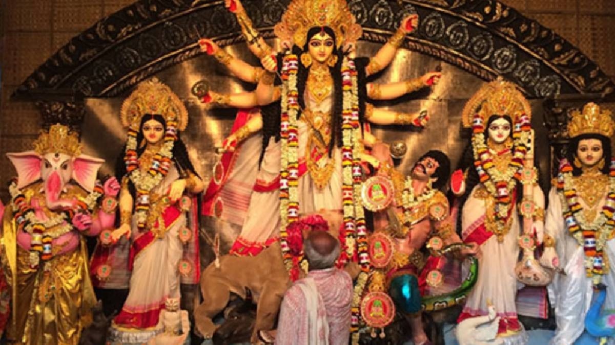 Special Durga Aarti During Navratri Believed to Bring Prosperity and Remove Hardship