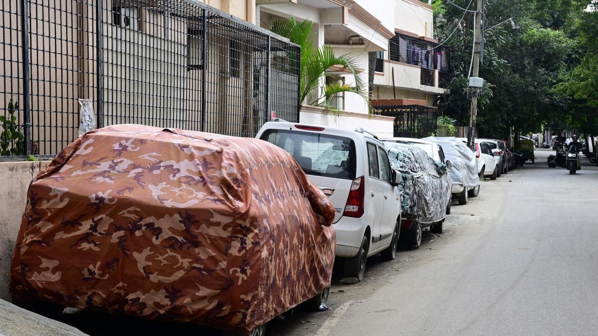 Bengaluru residents weaponize 'abandoned vehicle' complaints in parking disputes