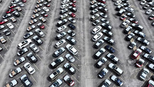 Trump vows 50% tariffs on vehicles in escalating trade dispute