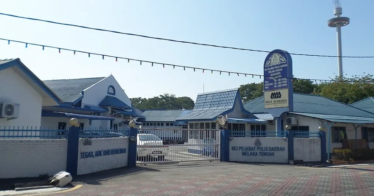 Pemilik kedai didenda penjara seminggu atas salah laku di balai polis