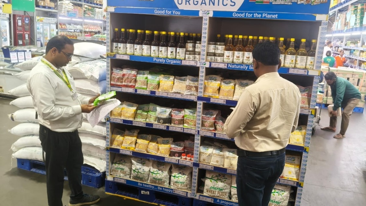 Uttar Pradesh Food Authority Suspends Licenses of Four Online Delivery Stores