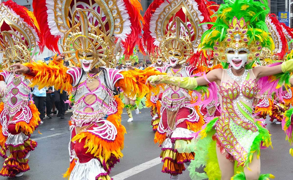 MassKara Festival draws thousands to Bacolod for colorful street celebrations