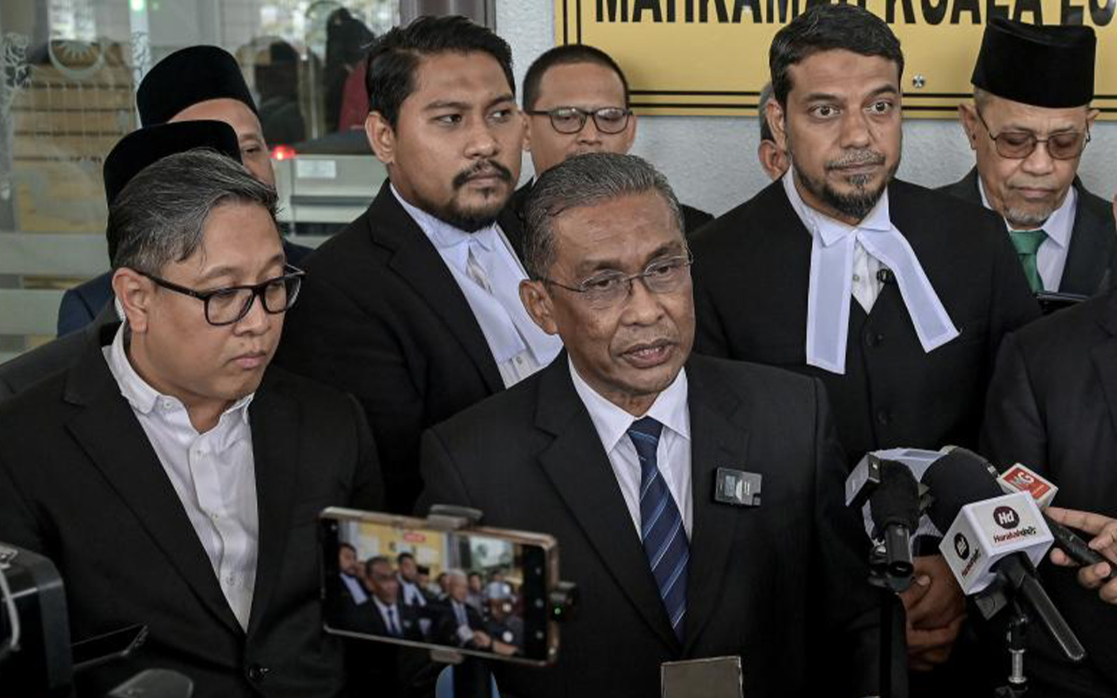 Perikatan Nasional seeks court approval to sue election body chief