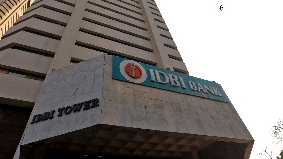 IDBI Bank stake sale to Fairfax faces regulatory and political scrutiny