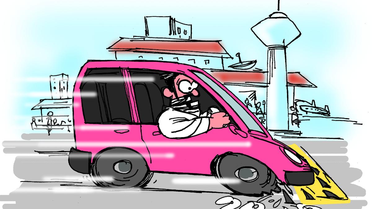 Bengaluru police bust car fraud ring; 10 vehicles seized