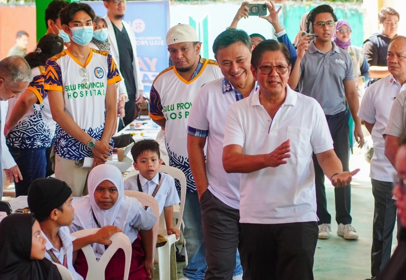 Marcos, Angara launch health caravan in Sulu for students