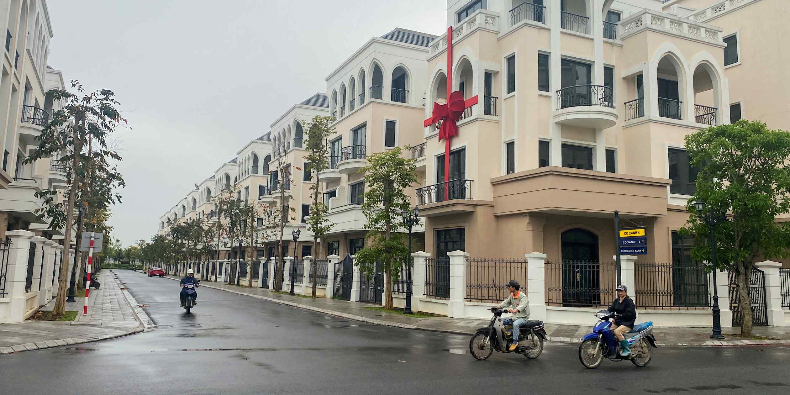 Vietnam considers tightening restrictions on foreign property ownership