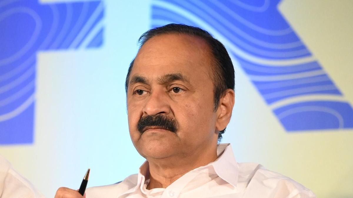 केरल: BJP विरोध प्रदर्शन में हिंसा को लेकर CM ने CPI(M) पर लगाए आरोप