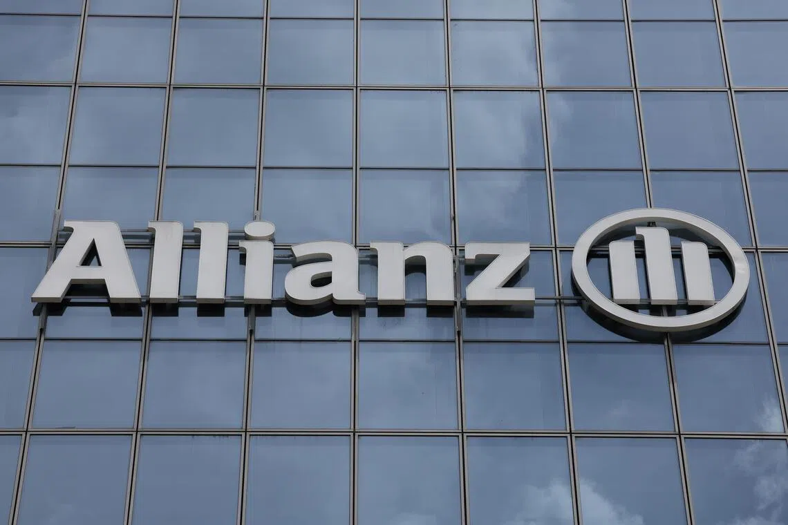 Allianz considers $8.6 billion acquisition of AA roadside rescue