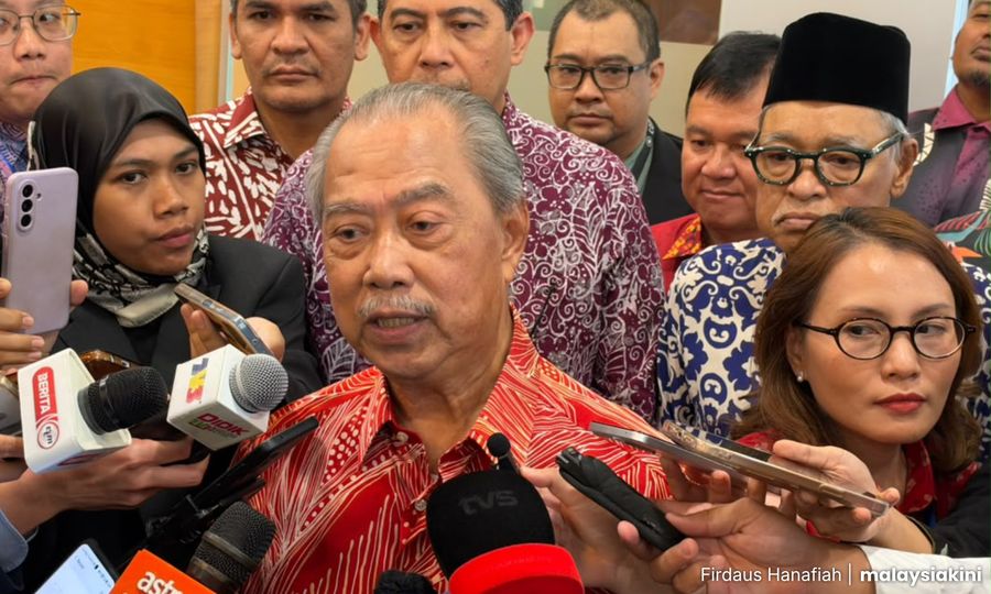 Kerajaan Tandatangani Perjanjian Sokongan dengan Ahli Parlimen Bersatu dan Lapan Lagi
