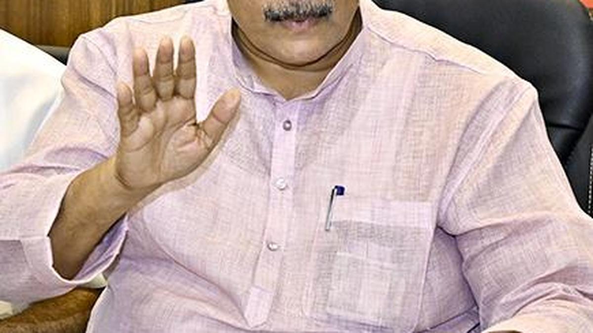 येत्तिनहोल परियोजना में विलंब पर इवान डिसूजा ने सरकार को घेरा