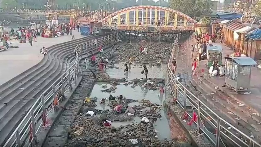 Haridwar pilgrims disappointed as Ganga waters recede from Har ki Pauri