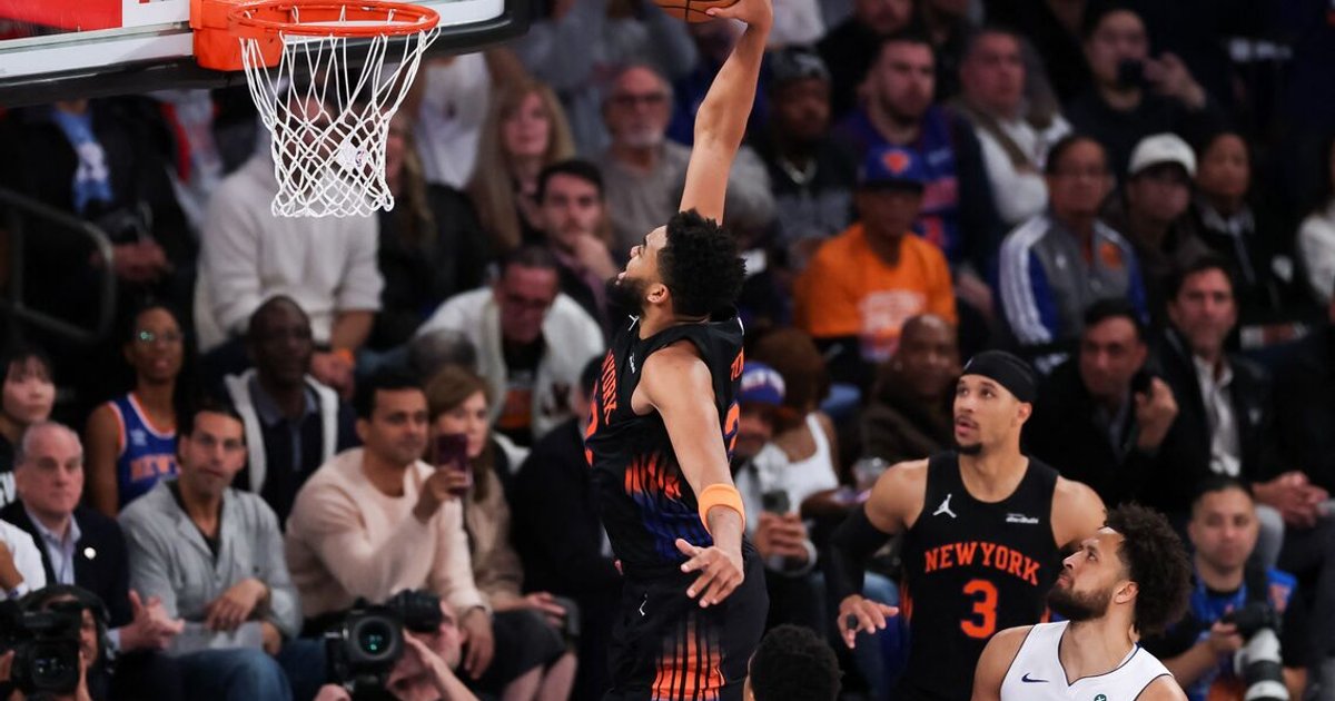 Knicks begin title defence with convincing victory over Pistons