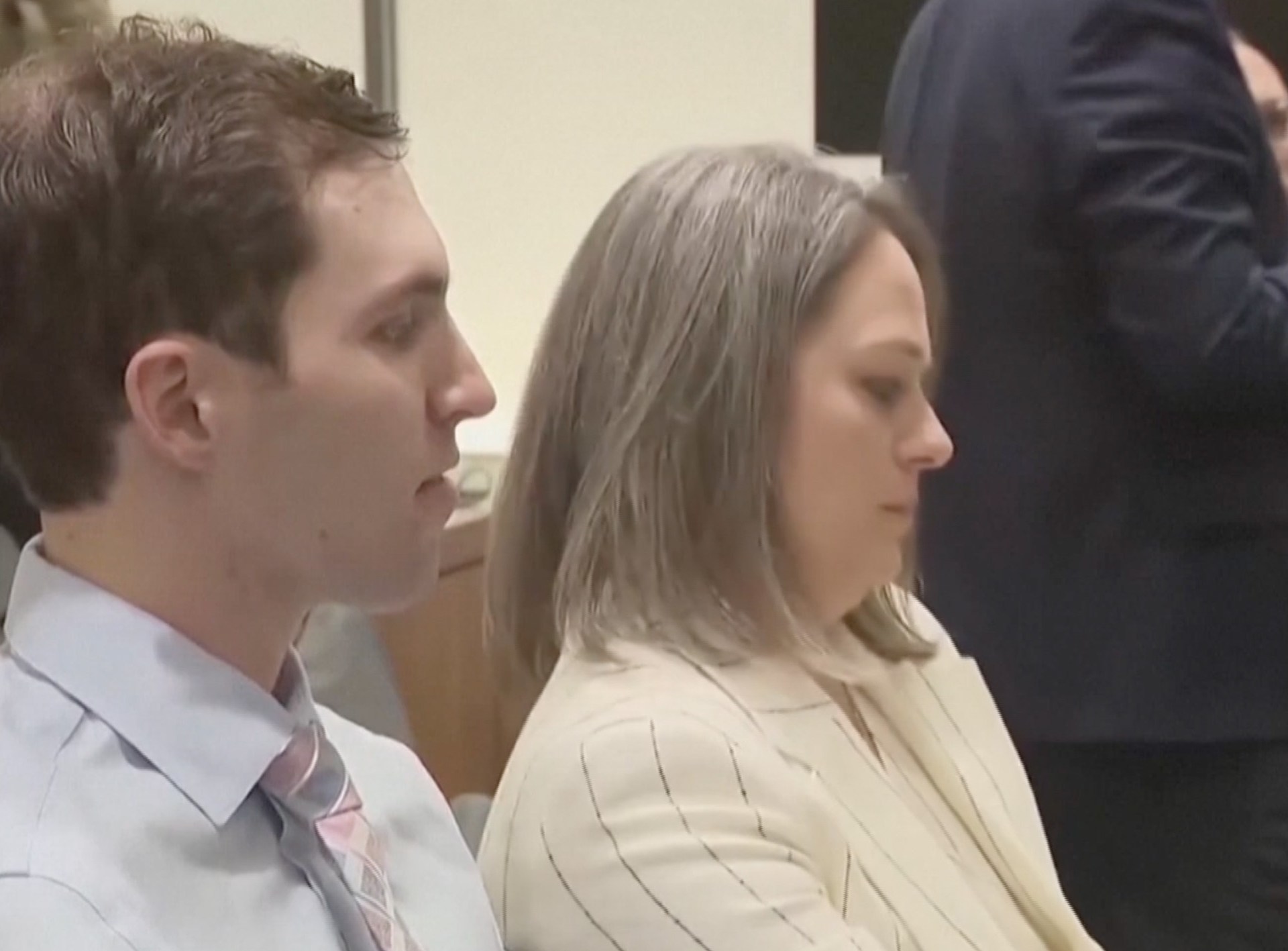 Suspect in Kirk killing enters not guilty plea