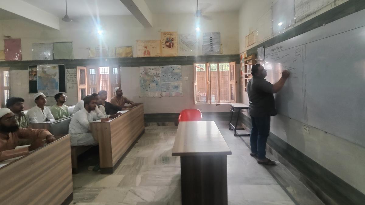 मुजफ्फरनगर में धार्मिक मूल्यों के साथ आधुनिक शिक्षा का संयोजन