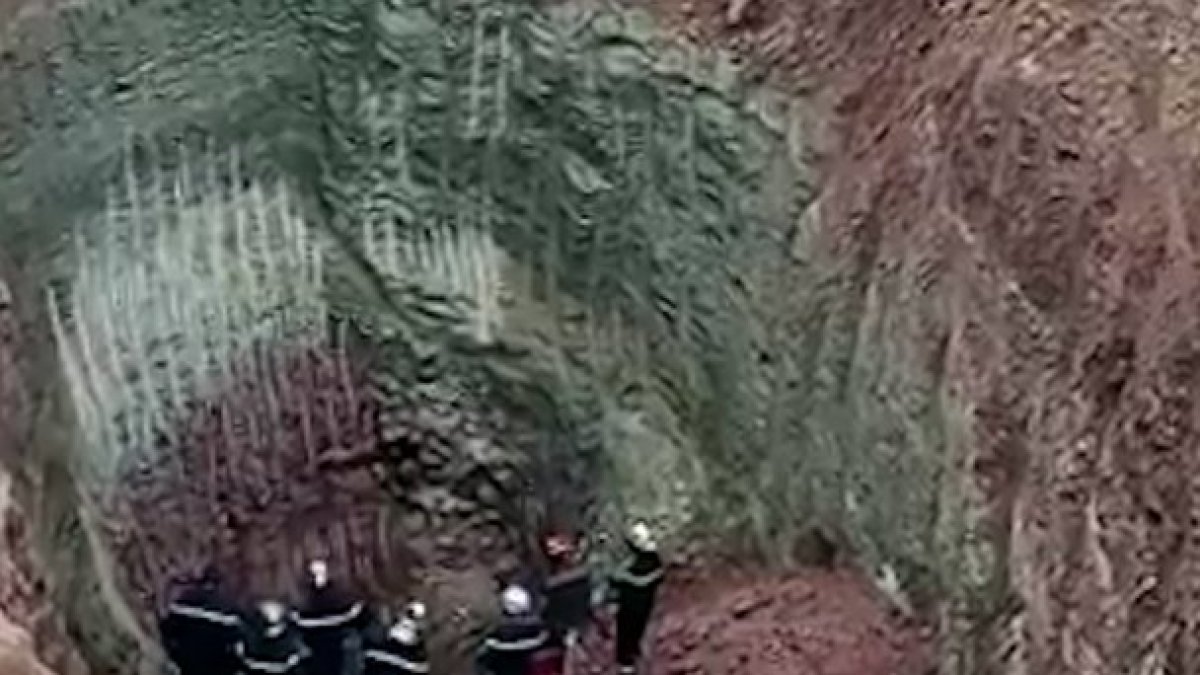 Algerian rescue teams battle to free boy trapped in deep well