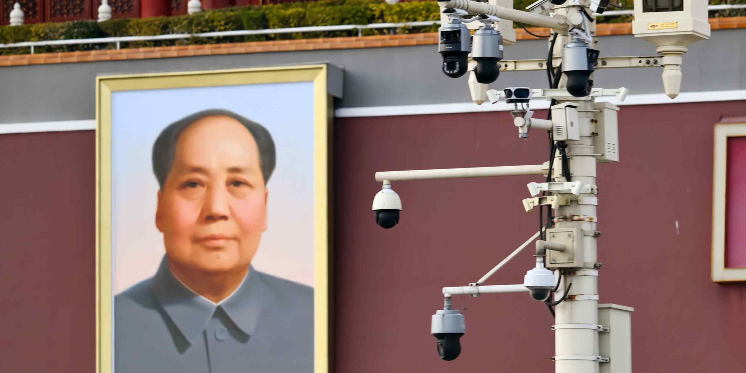 China restricts border crossings as Meta pursues AI startup acquisition