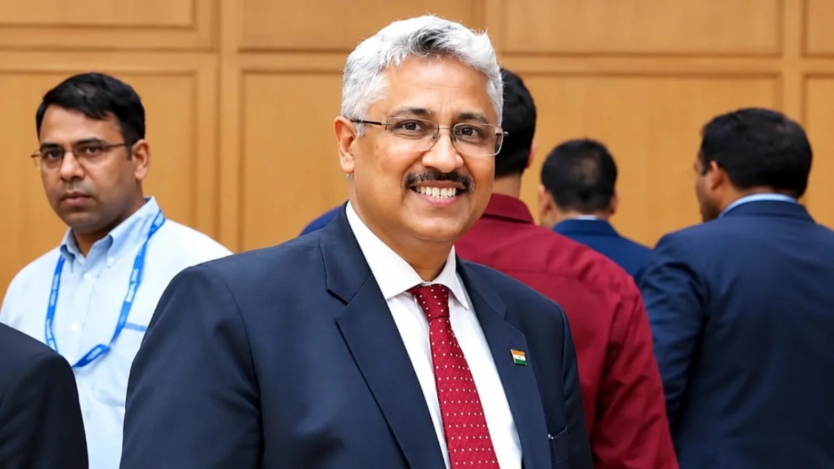 Senior IAS Officer Mandeep Bhandari Appointed New CBSE Chief