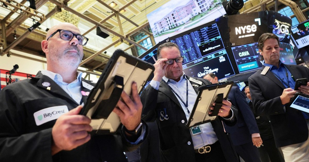 Tech stocks slide as investors question sustainability of AI spending