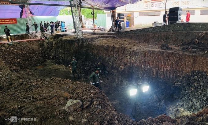 Excavation at Ho Chi Minh City park yields 664 sets of war remains