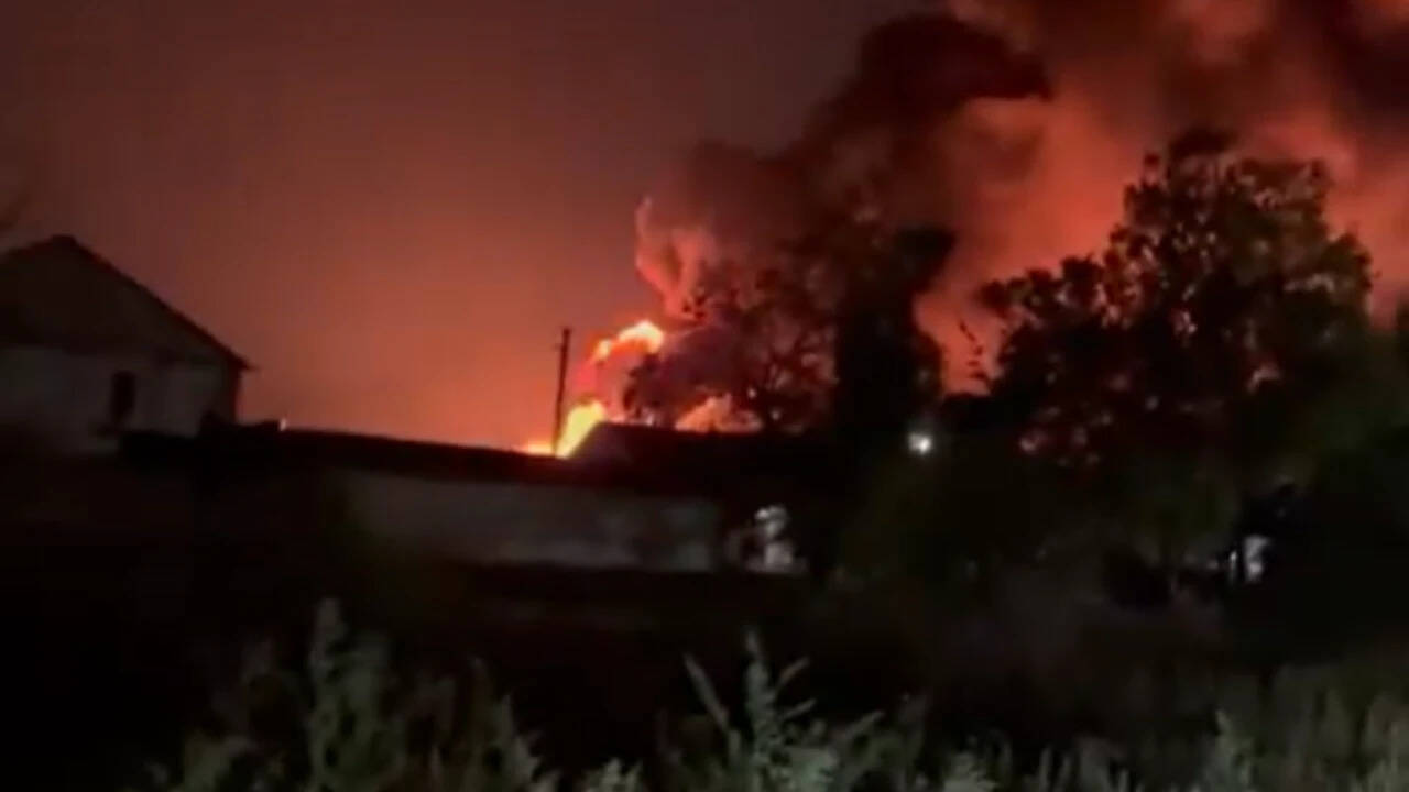 Russian strikes kill three in Kyiv; Ukraine hits back at oil, military targets