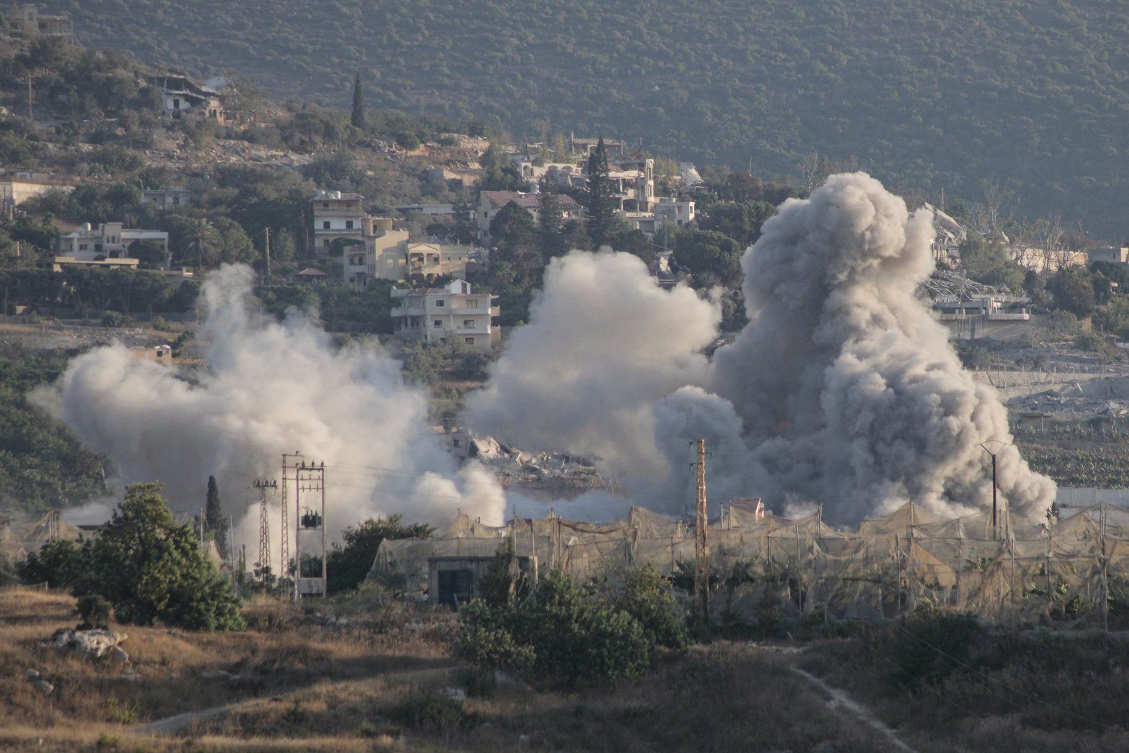 Lebanese villagers return to devastated southern homes despite shortages