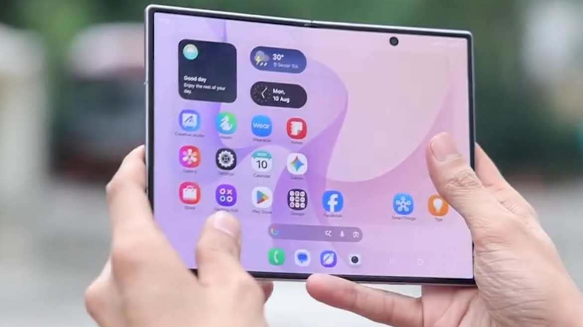 Samsung Galaxy Fold 8 available at steep discount in India