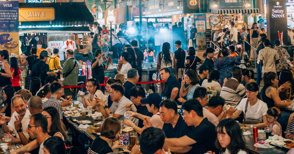 Singapore's population reaches 6.21 million amid economic expansion