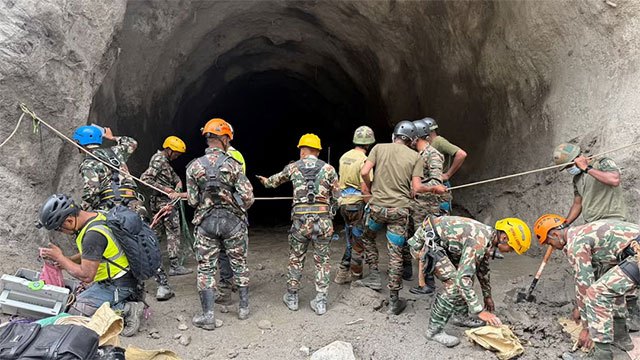 Hundreds feared trapped in Nepal hydropower tunnels after devastating floods