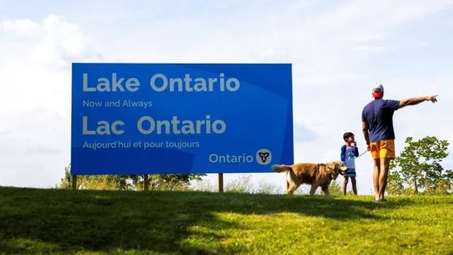 Canada plants massive Lake Ontario sign in latest US border ribbing