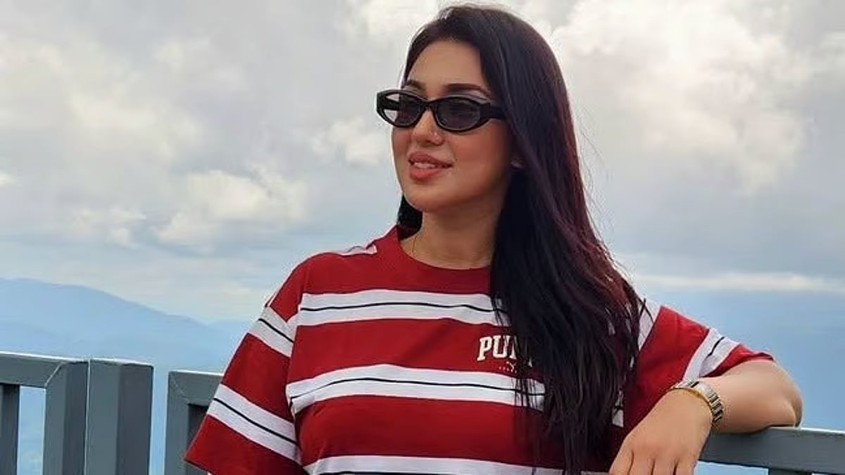 নেপালে দেখা দুর্দশার কথা বলা যায় না: অপু বিশ্বাস
