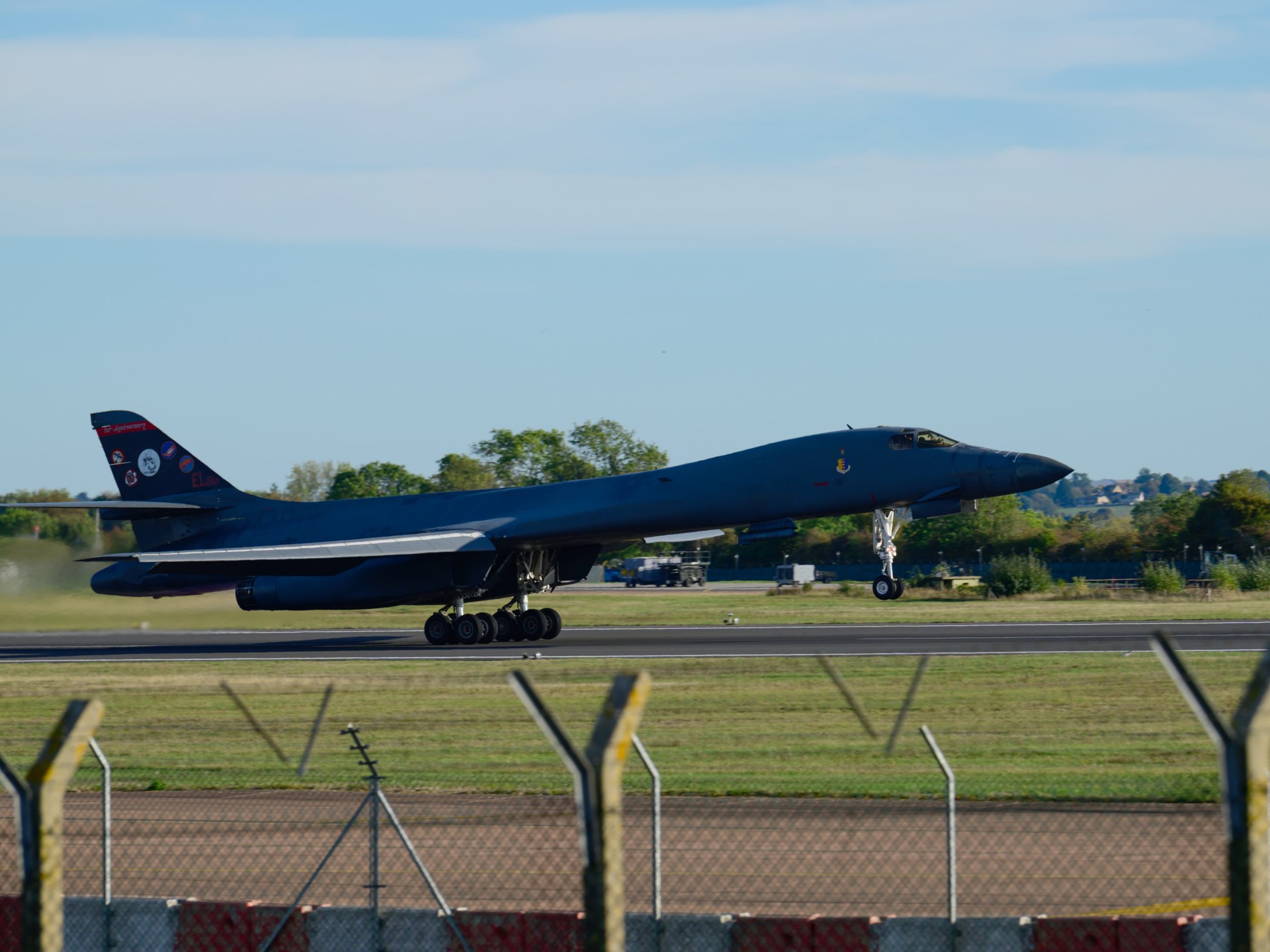 US withdraws B-1 bombers from British base amid regional tensions