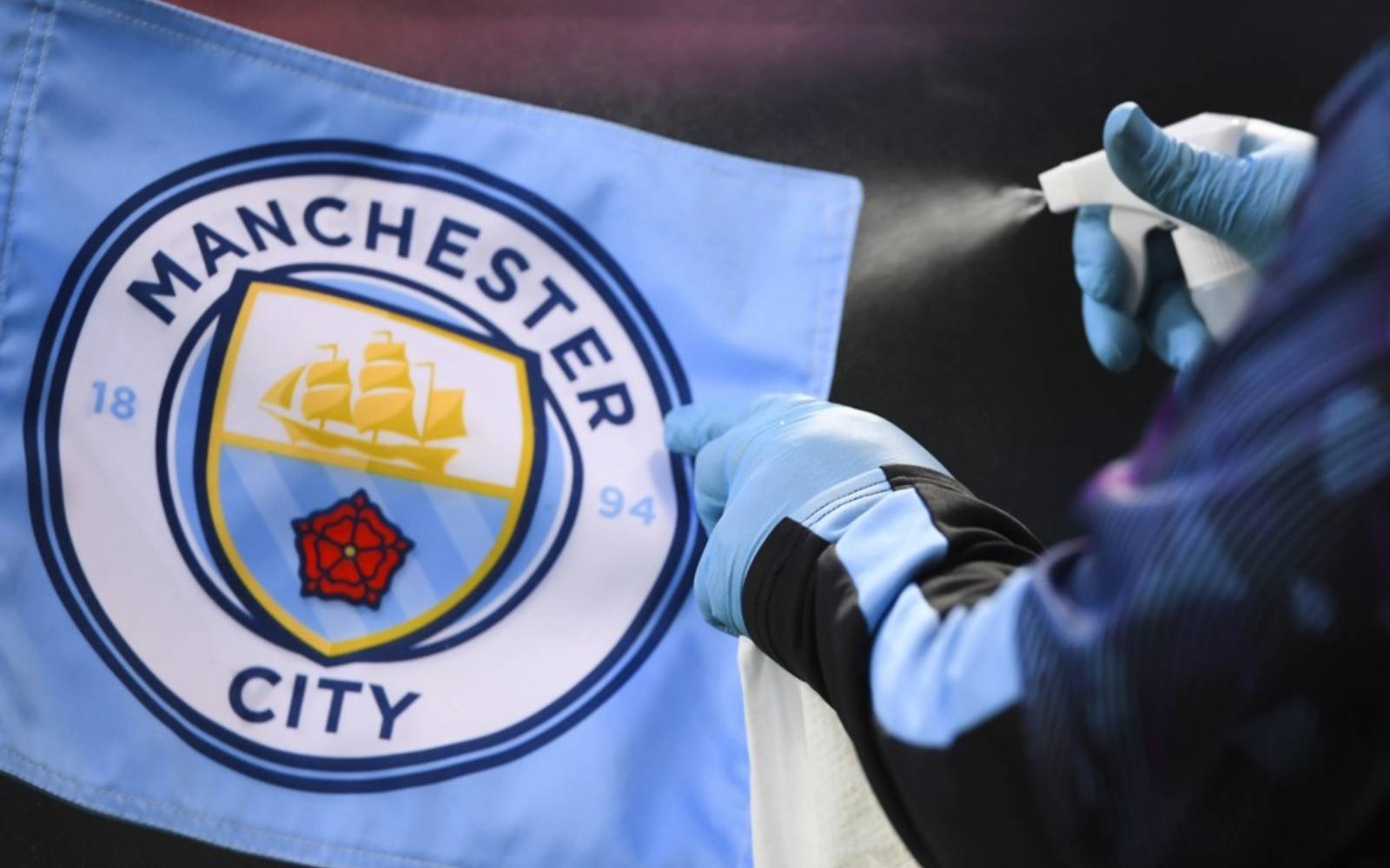 Pengawal Selia Bola Sepak Berkuasa Paksa Jualan Man City