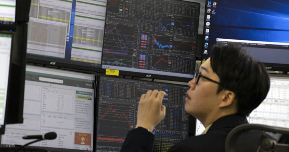 Asian stocks slip as AI funding jitters weigh on sentiment