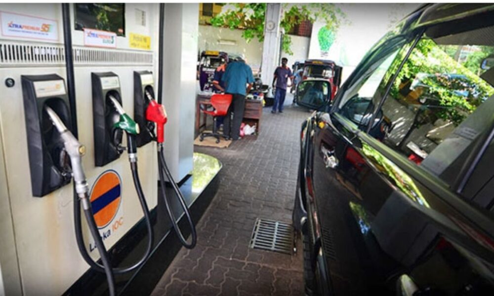 Private fuel retailers threaten closure of 500 stations over price demands