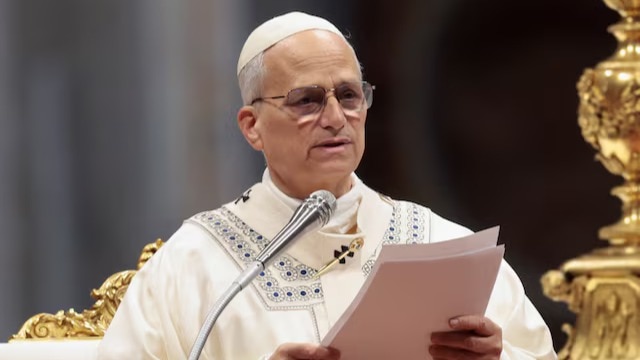 Pope Leo undergoes lung surgery after cancer diagnosis, Vatican confirms