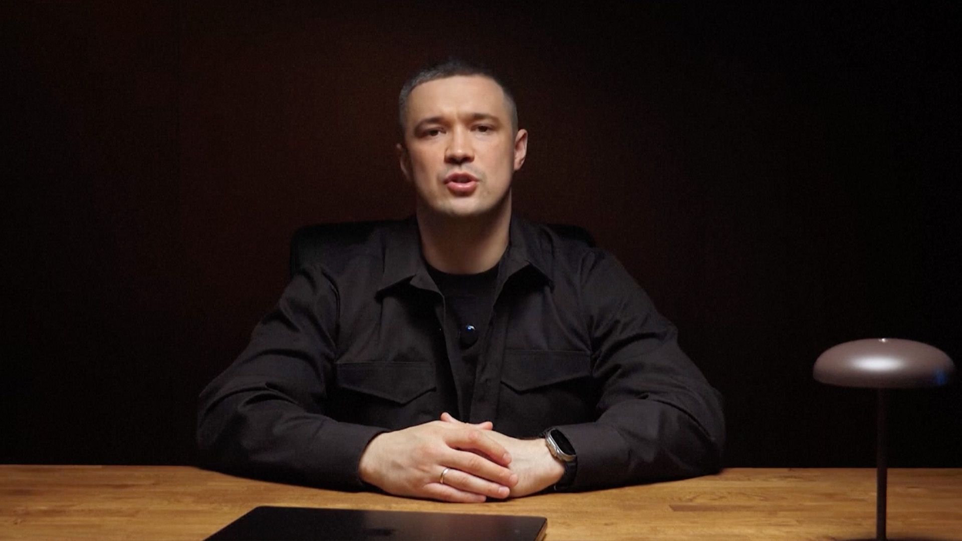 Ousted Ukrainian Defence Minister Pushes for Wartime Elections