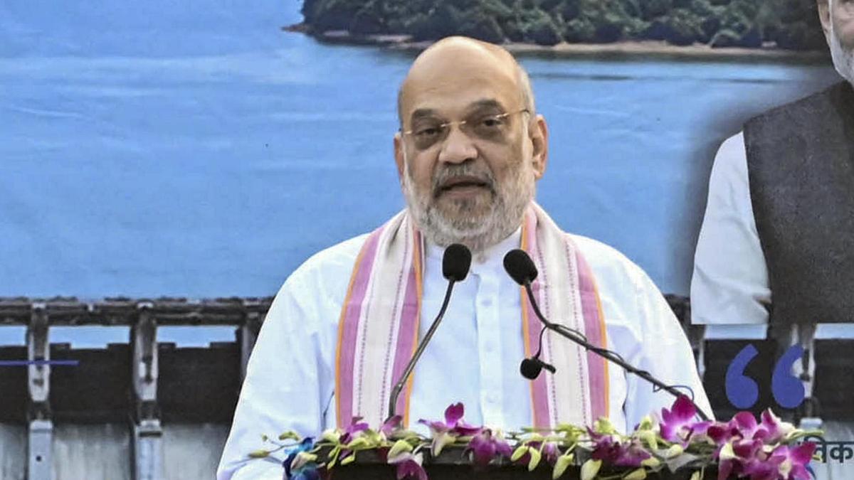 Centre honours 490 police personnel with Central Home Ministry Medal