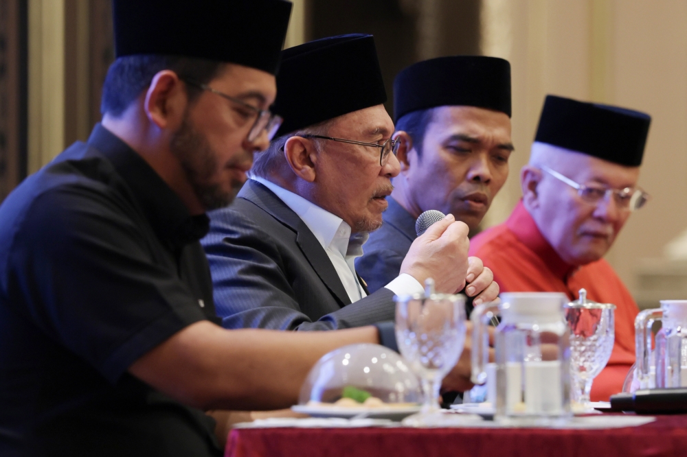 Anwar: Dialog dengan Myanmar Satu-satunya Harapan Selesaikan Krisis Rohingya