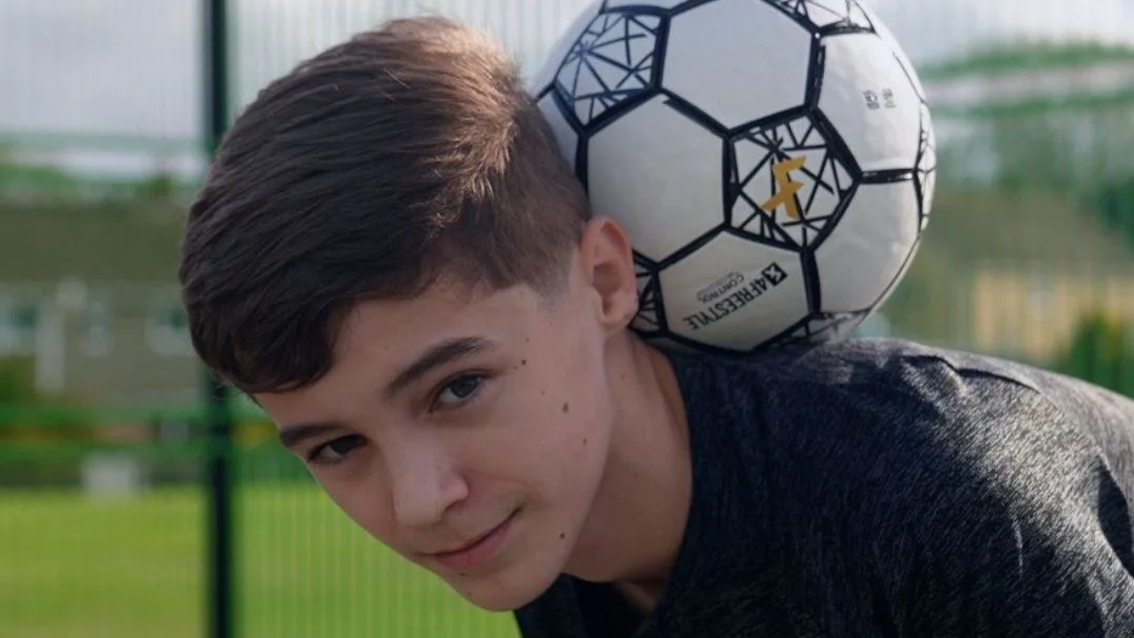 Welsh Teen Freestyle Football Star Sets Five Guinness World Records